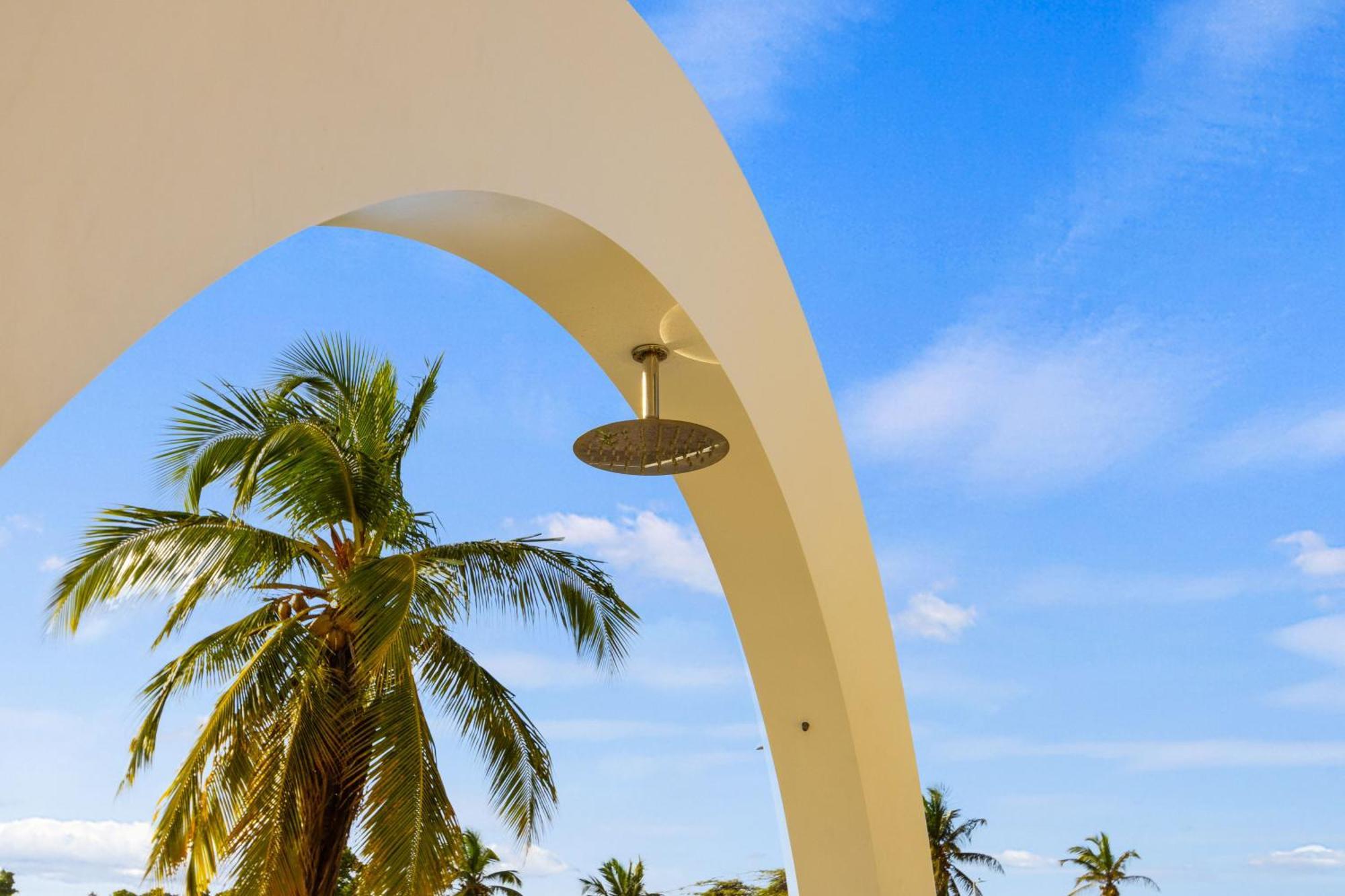O Condominium Beachfront Residences, By Bocobay Aruba Palm Beach Exterior foto