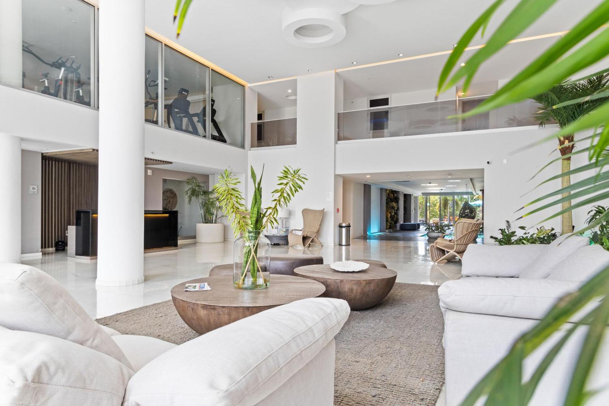 O Condominium Beachfront Residences, By Bocobay Aruba Palm Beach Exterior foto